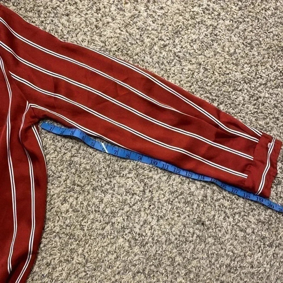 Forever 21 women’s button down shirt | size Large - Picture 5 of 5